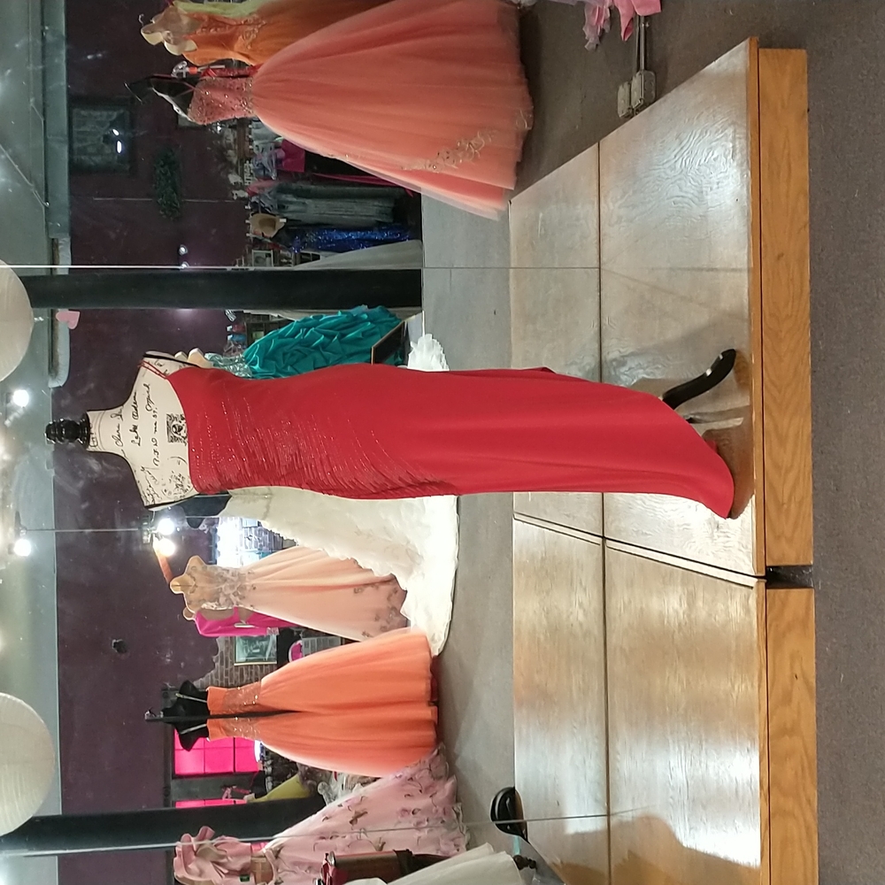Precious formals prom dress